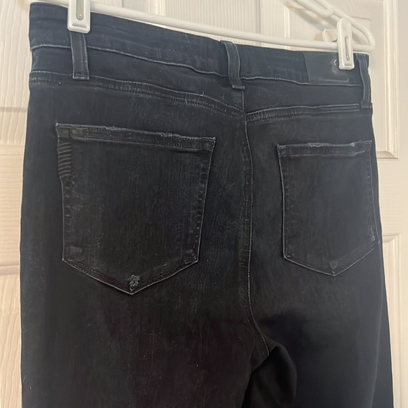 Paige Hoxton Ultra Skinny High Rise in Destructed Black Lava 29 - Picture 12 of 14